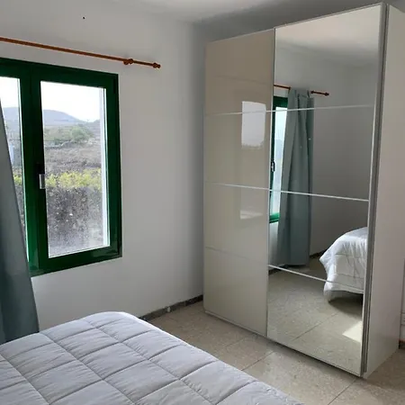 Casa Adelina Holiday home San Bartolome (Las Palmas)